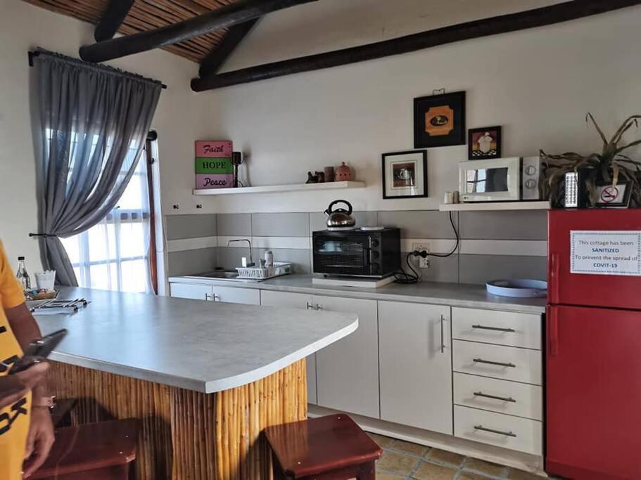 Agulhas Heights Self-Catering Cottages Exteriör bild