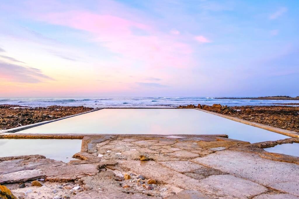 Agulhas Heights Self-Catering Cottages Exteriör bild
