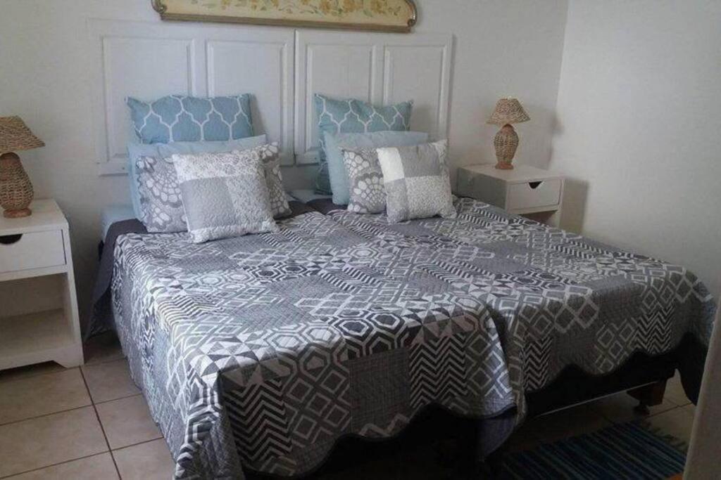 Agulhas Heights Self-Catering Cottages Exteriör bild