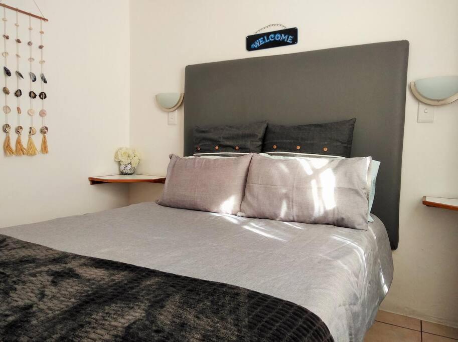 Agulhas Heights Self-Catering Cottages Exteriör bild