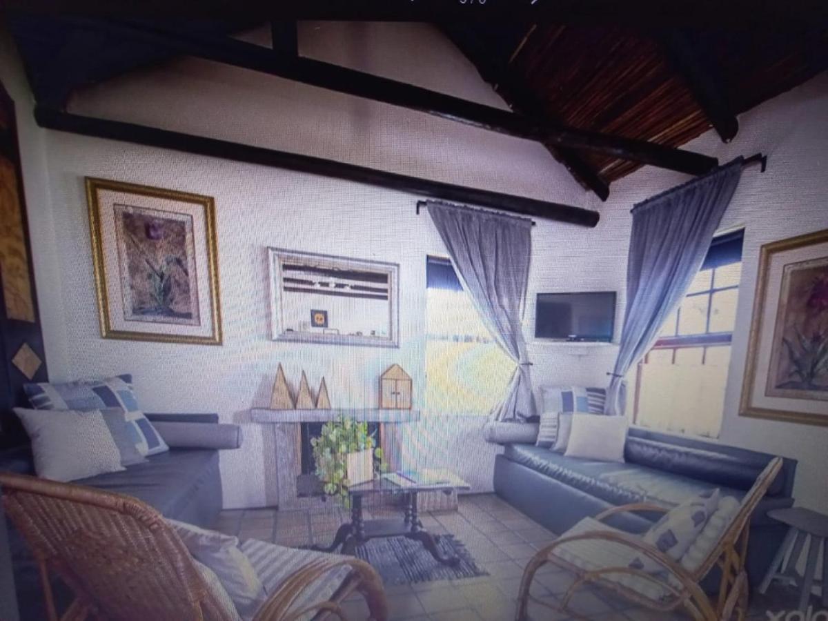 Agulhas Heights Self-Catering Cottages Exteriör bild