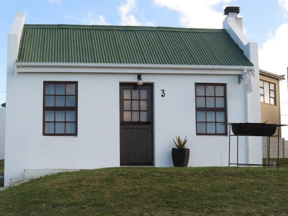 Agulhas Heights Self-Catering Cottages Exteriör bild